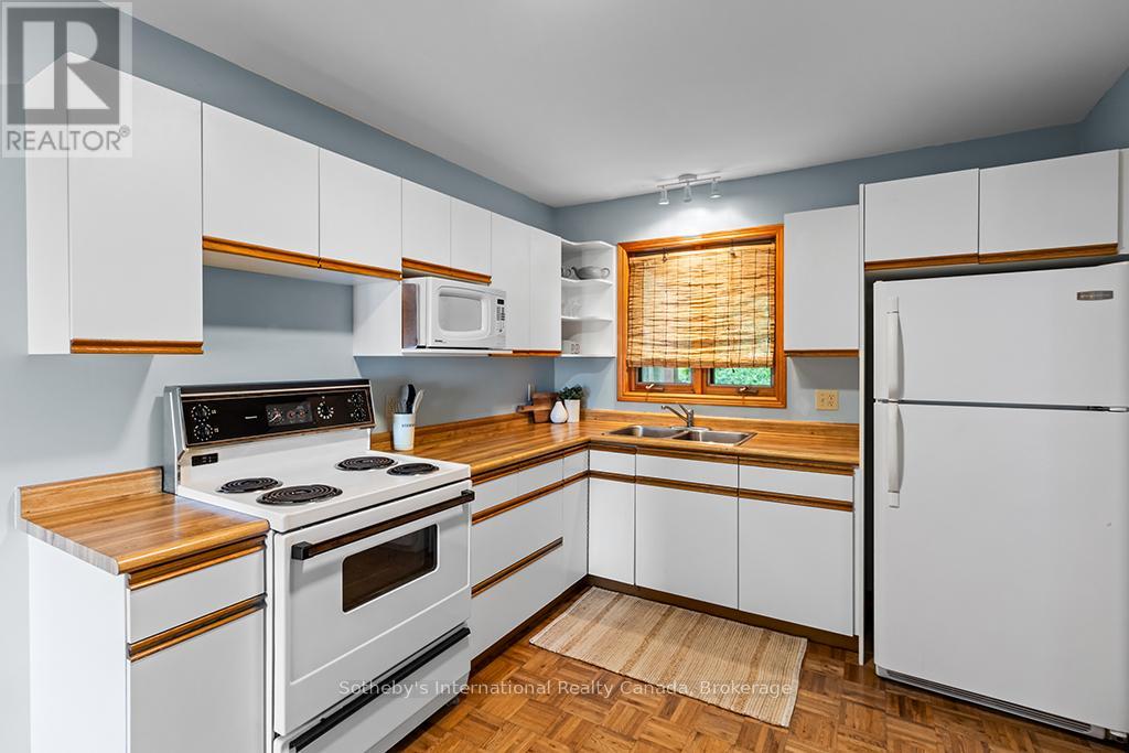 259 CEDAR AVENUE - 10