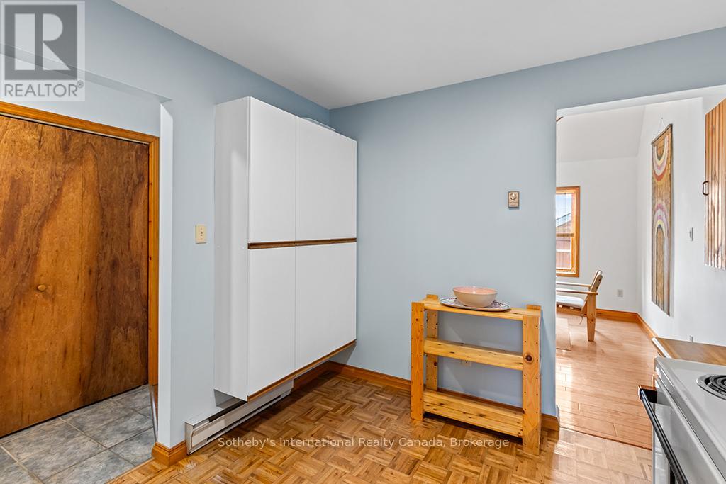 259 CEDAR AVENUE - 11