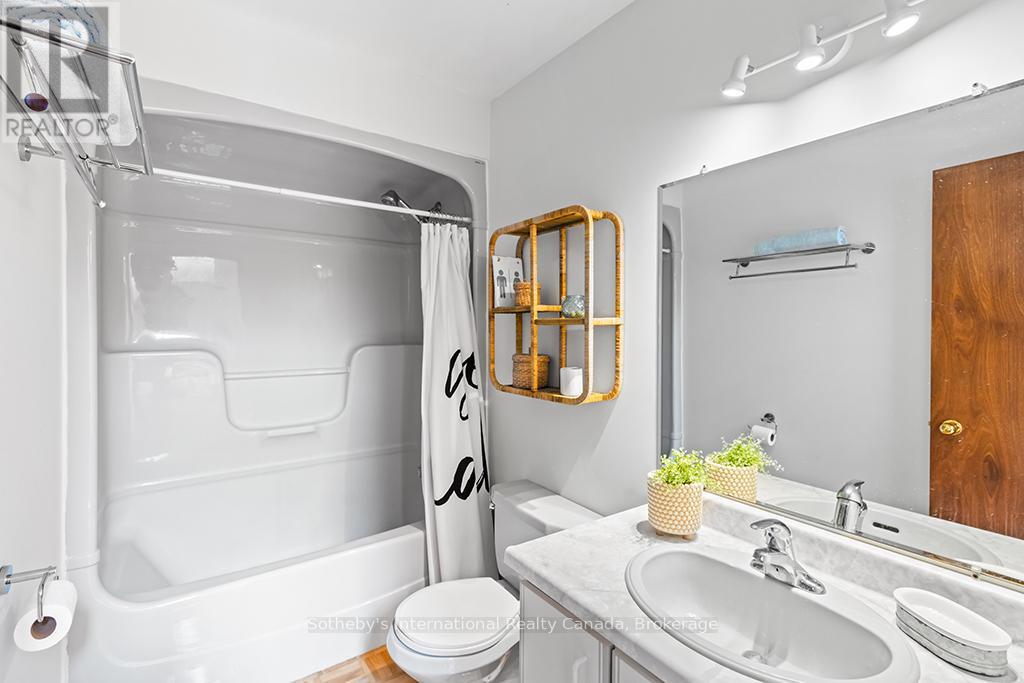 259 CEDAR AVENUE - 21