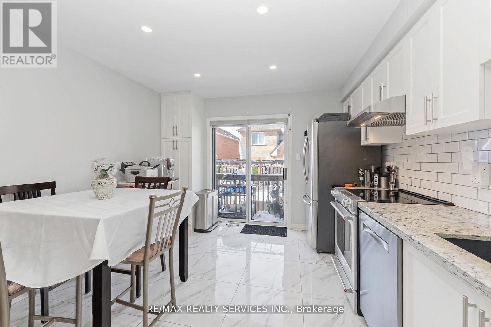 50 SUNNY GLEN CRESCENT - 16