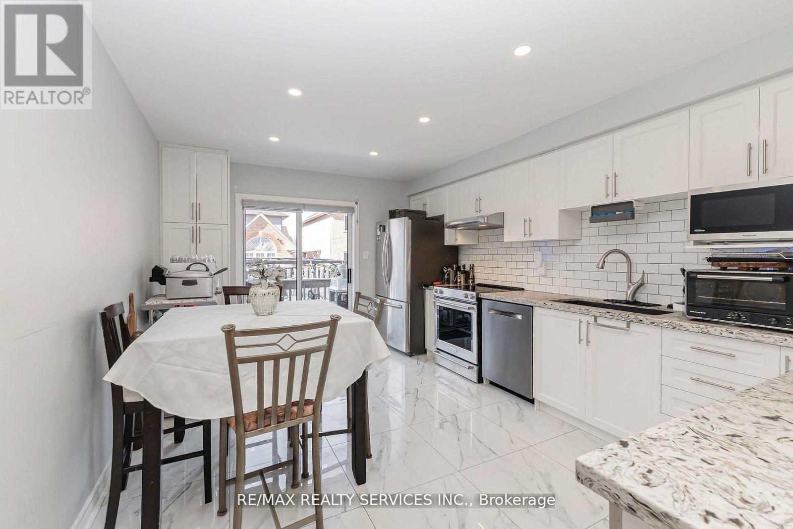50 SUNNY GLEN CRESCENT - 21