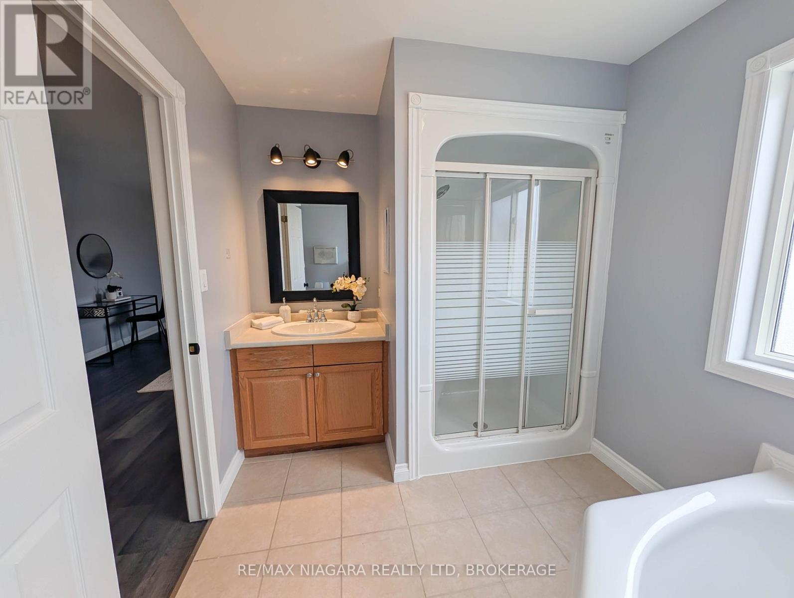 47 HONEY LOCUST CIRCLE - Image 32