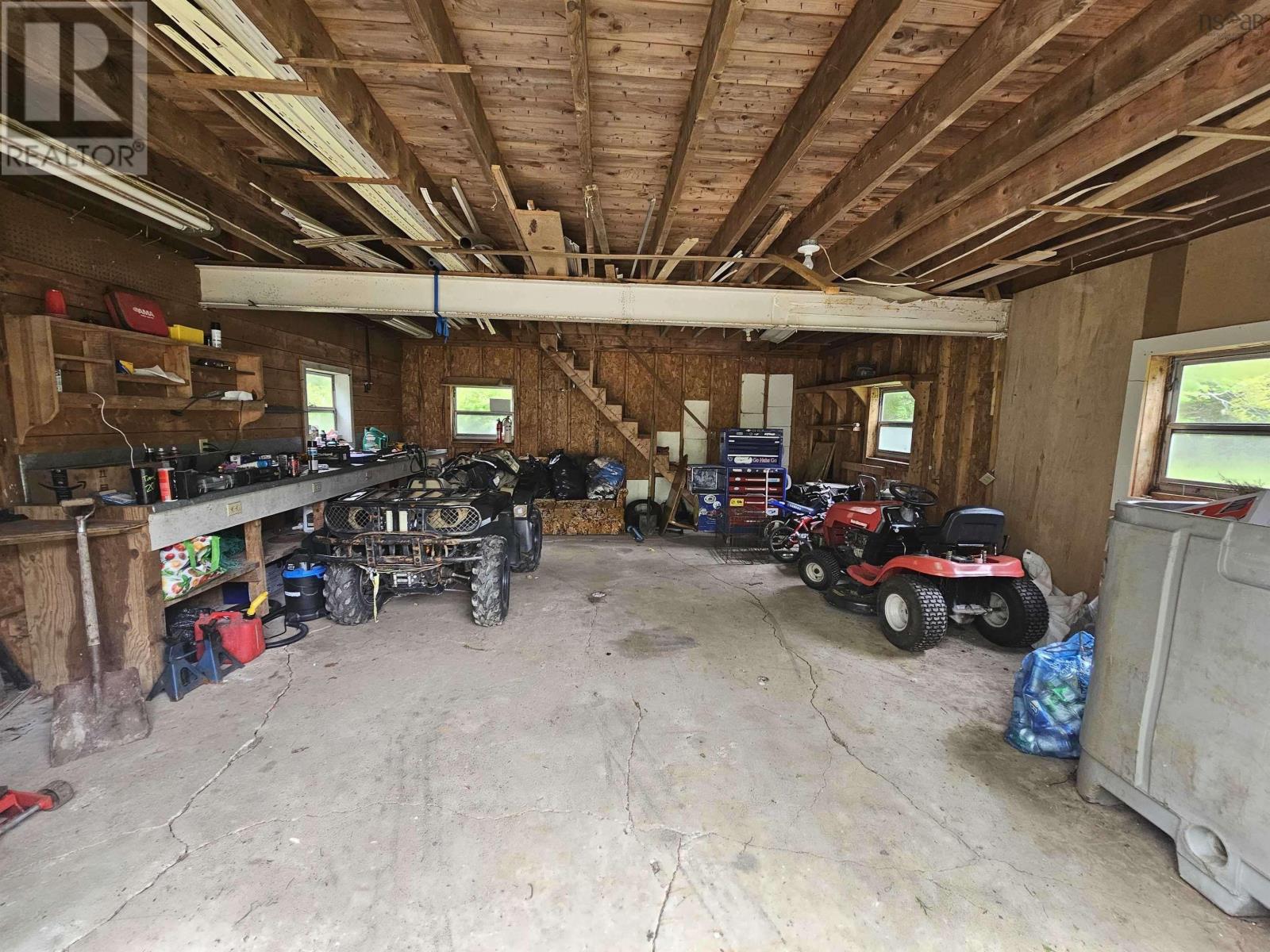 8865 8869 Hwy 101 Highway - 14