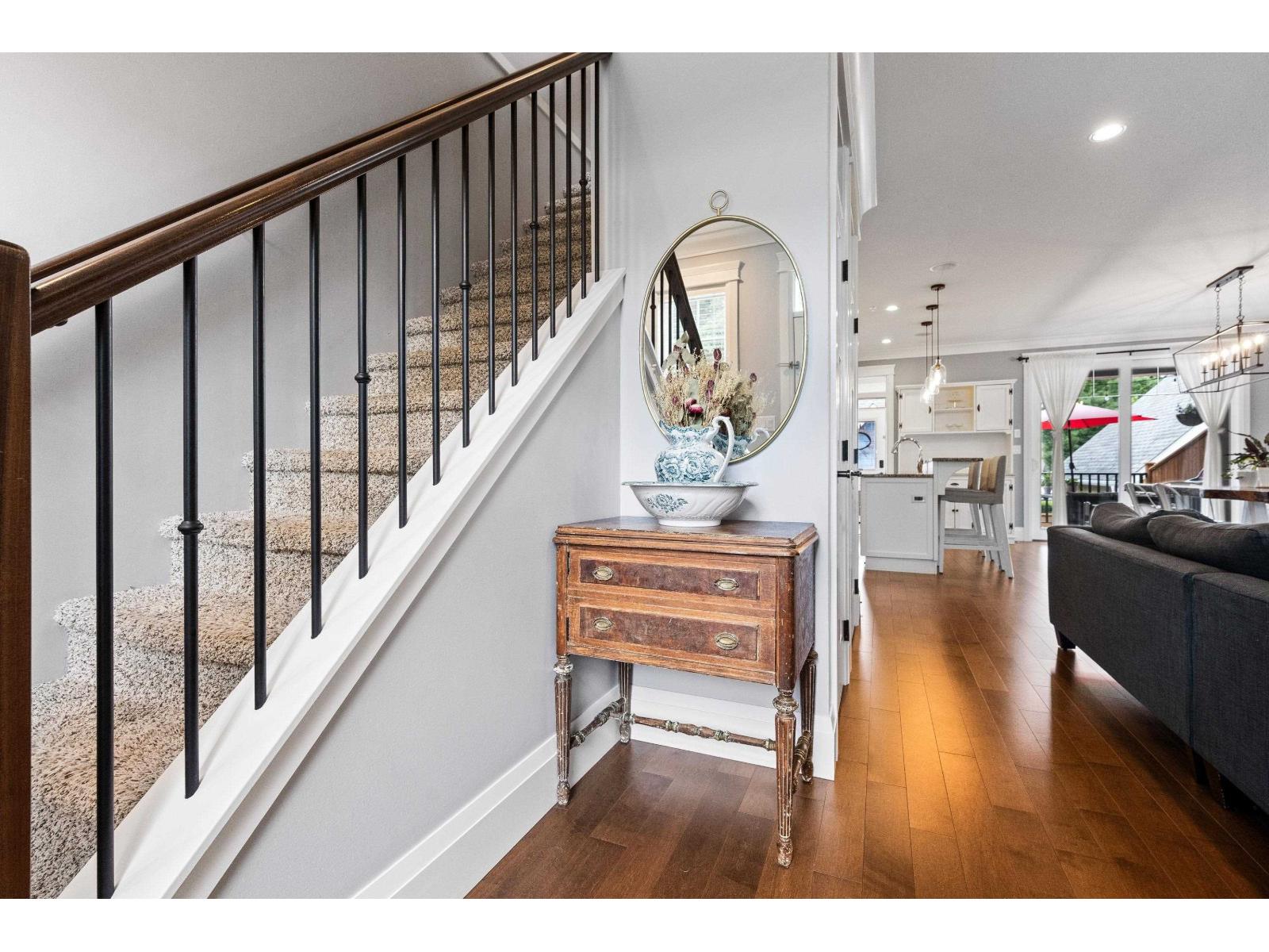 5753 GARRISON BOULEVARD, Garrison Crossing, Chilliwack