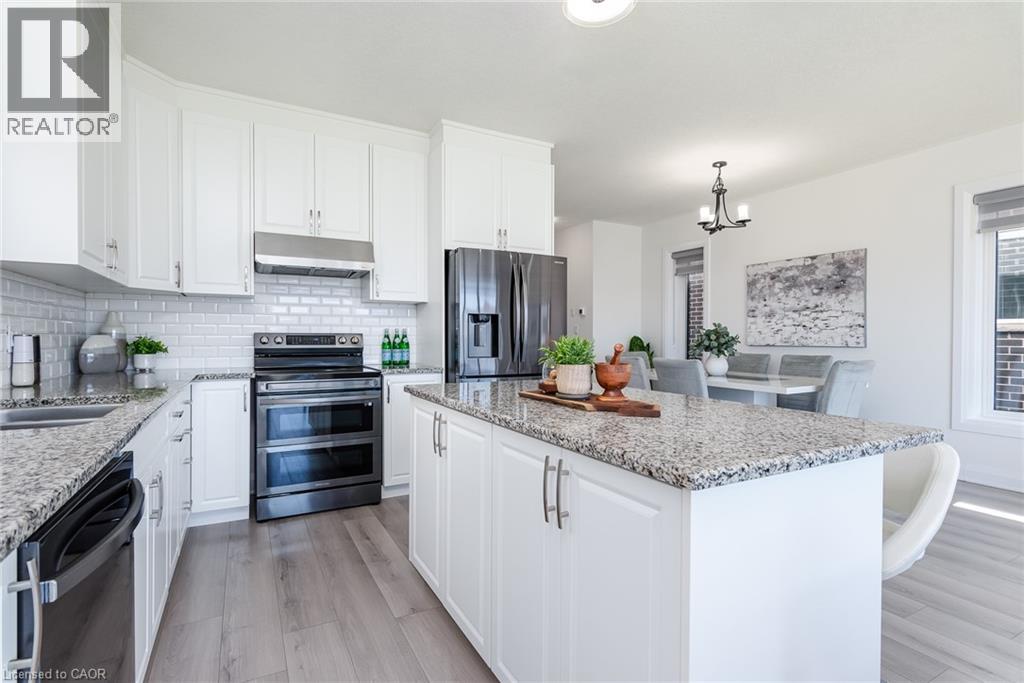 508 NATHALIE Crescent - 26