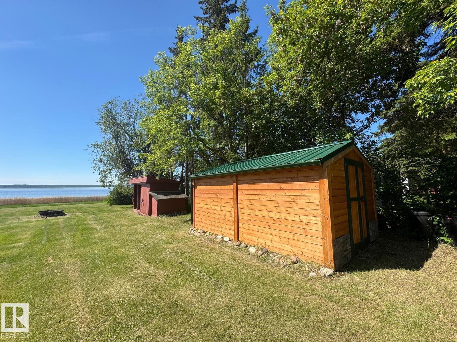 51 lakeshore dr - 30