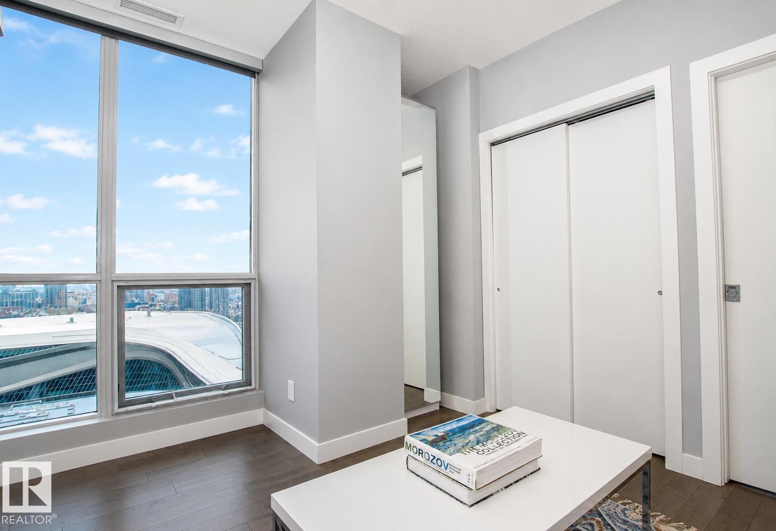 #2003 10238 103 ST NW - 18