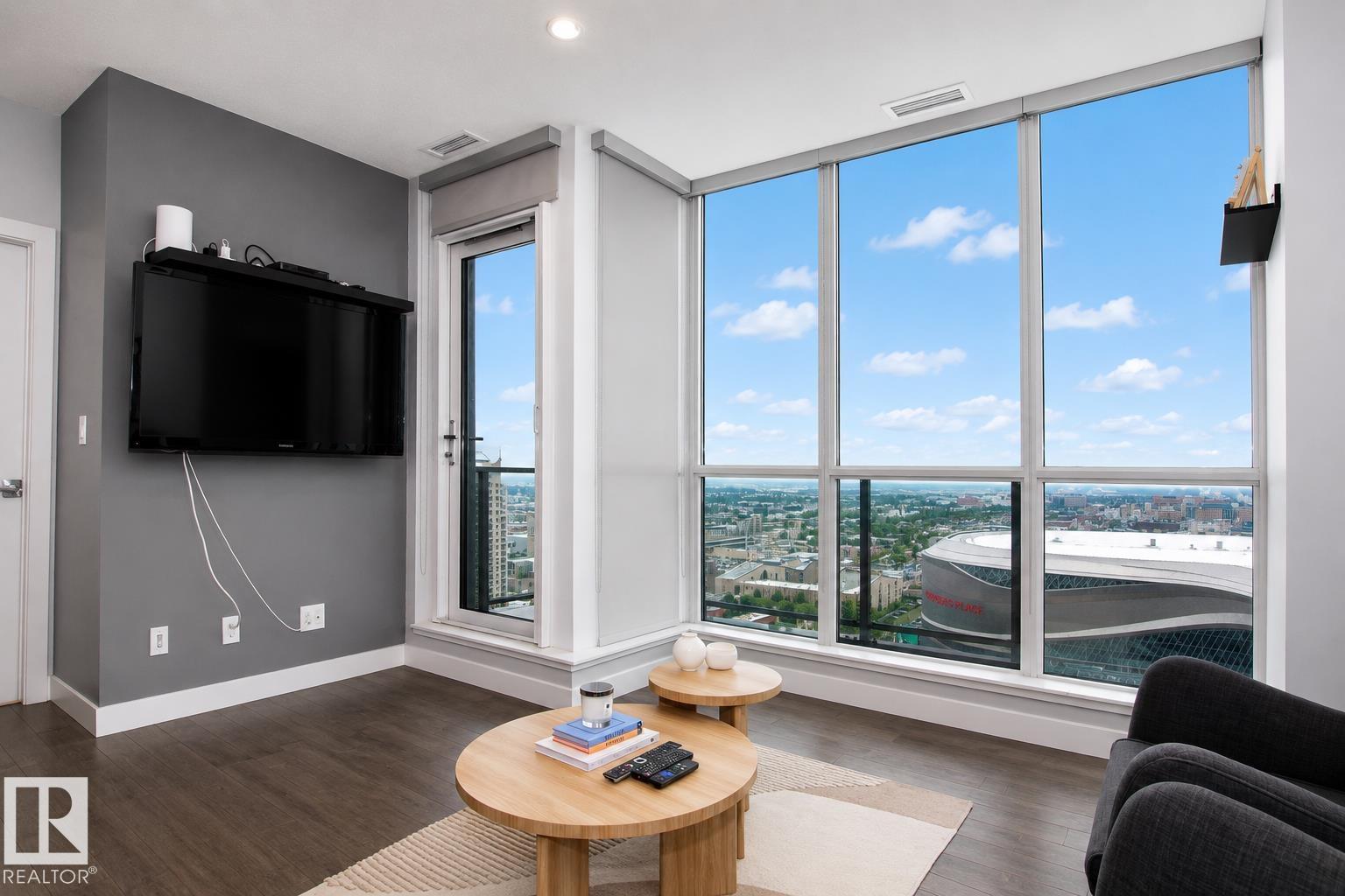 #2003 10238 103 ST NW - 14