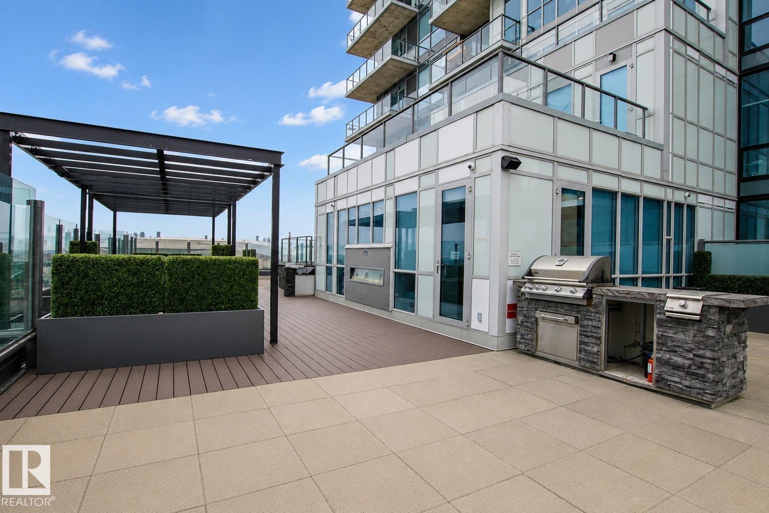 #2003 10238 103 ST NW - 33