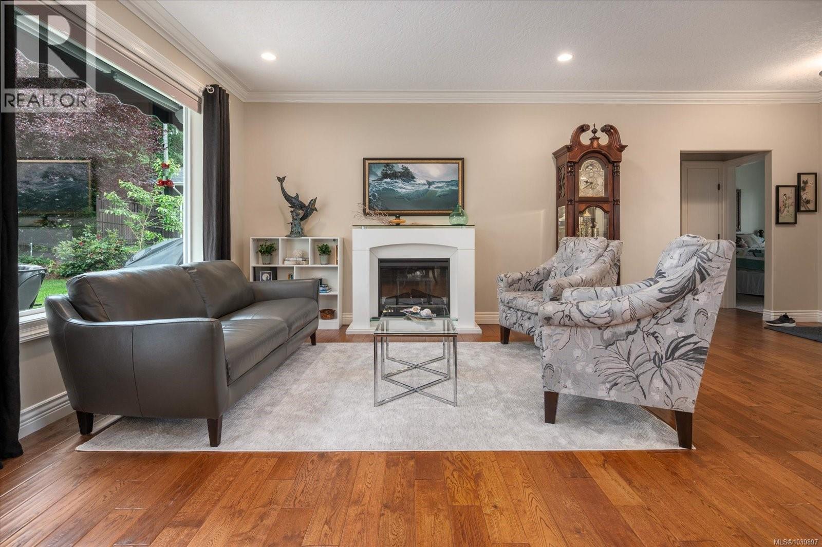 3936 Creekside Dr - 2