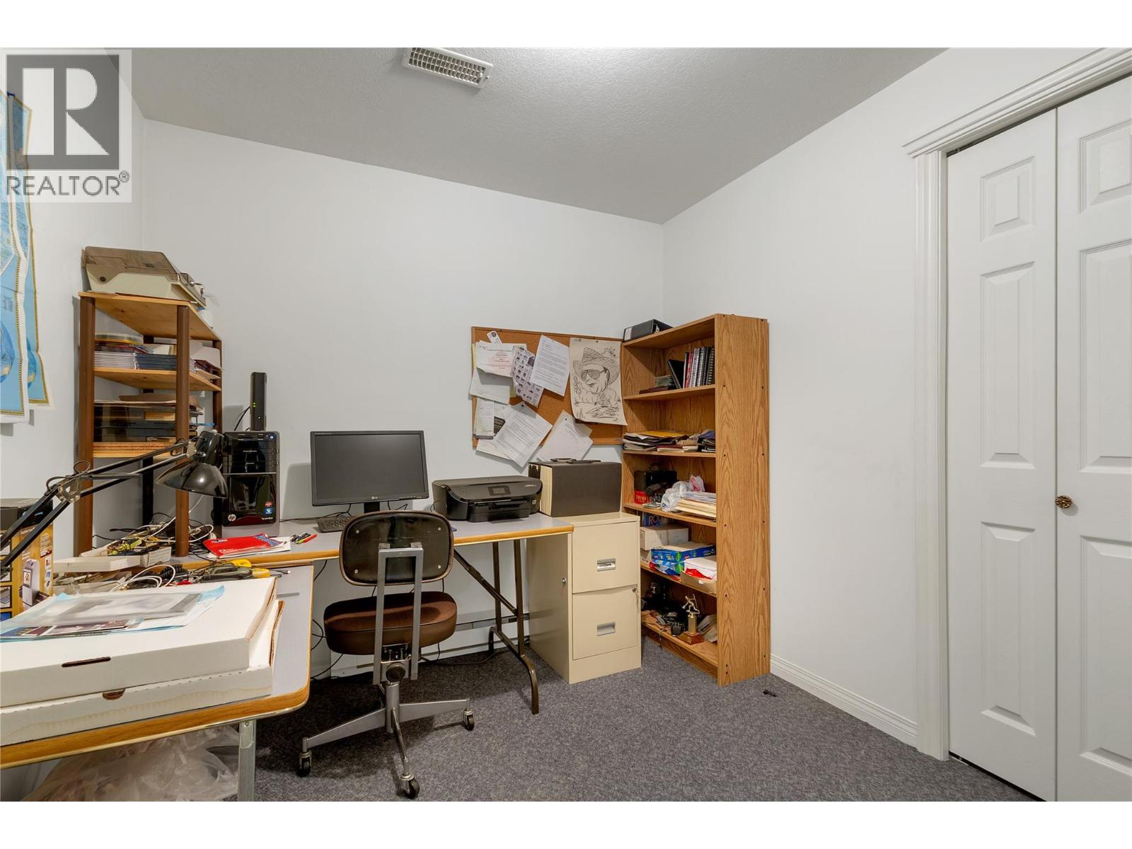 7020 Lakeridge Drive - 47