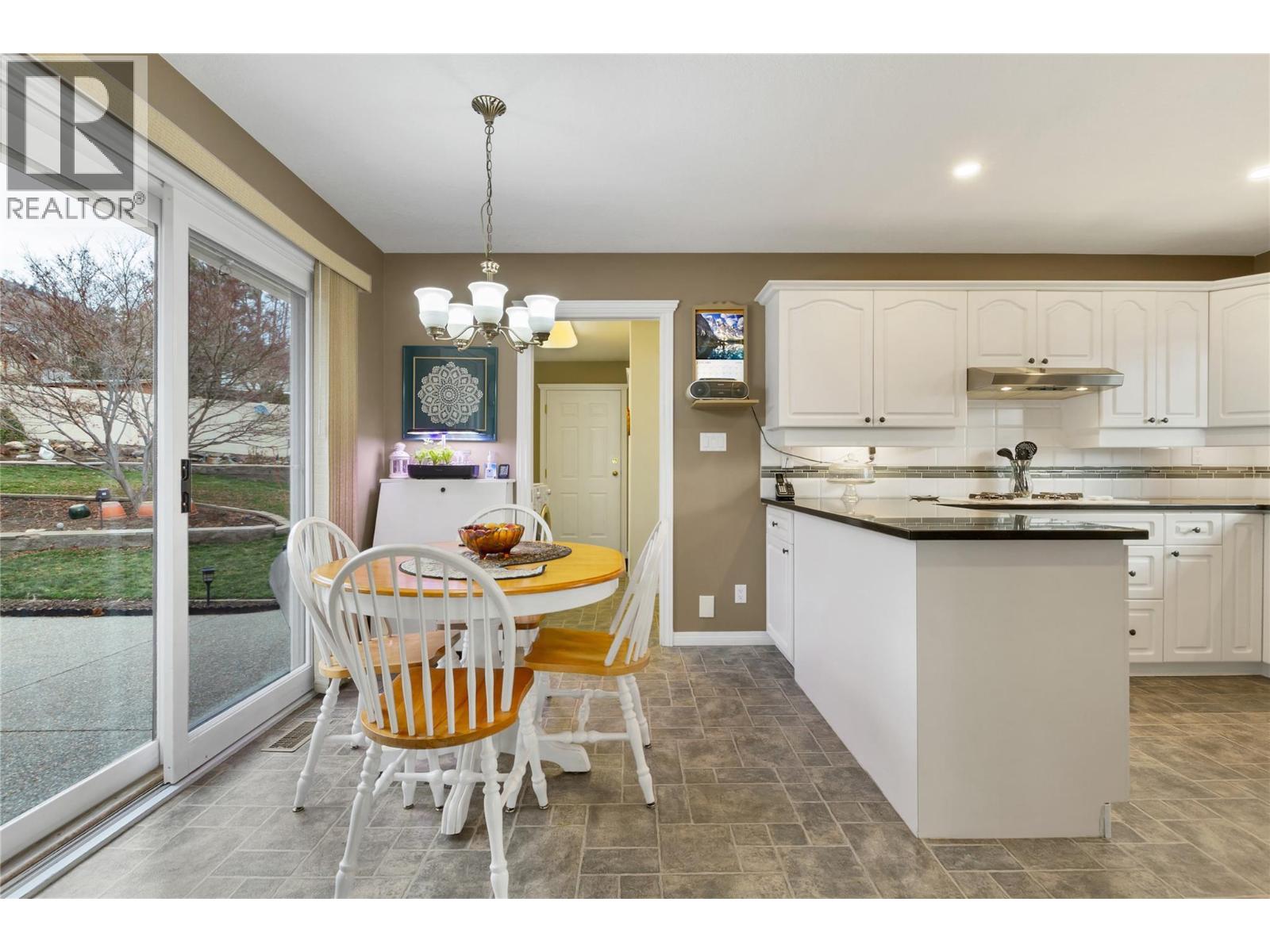 7020 Lakeridge Drive - 17
