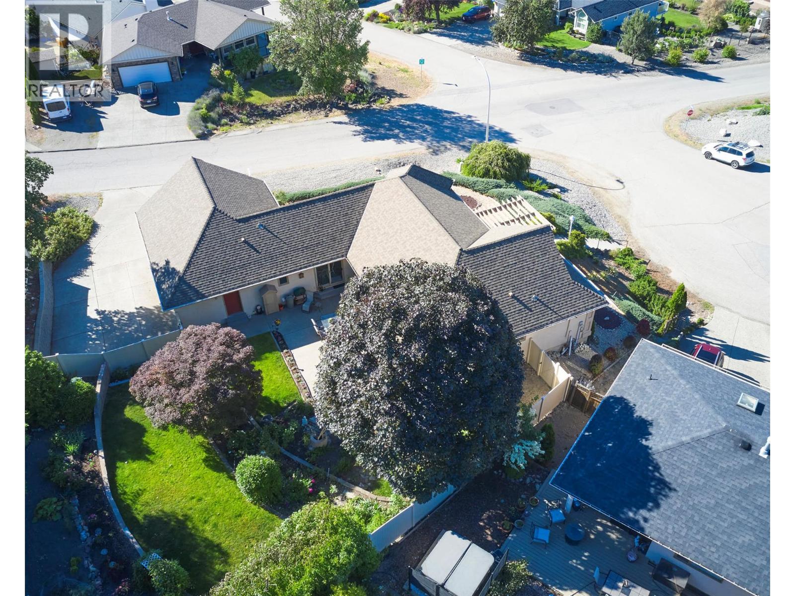 7020 Lakeridge Drive - 78