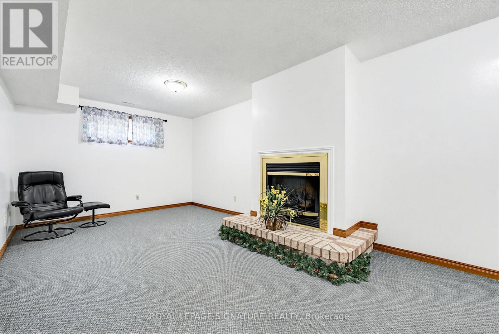 20 MCFEETERS CRESCENT - 26