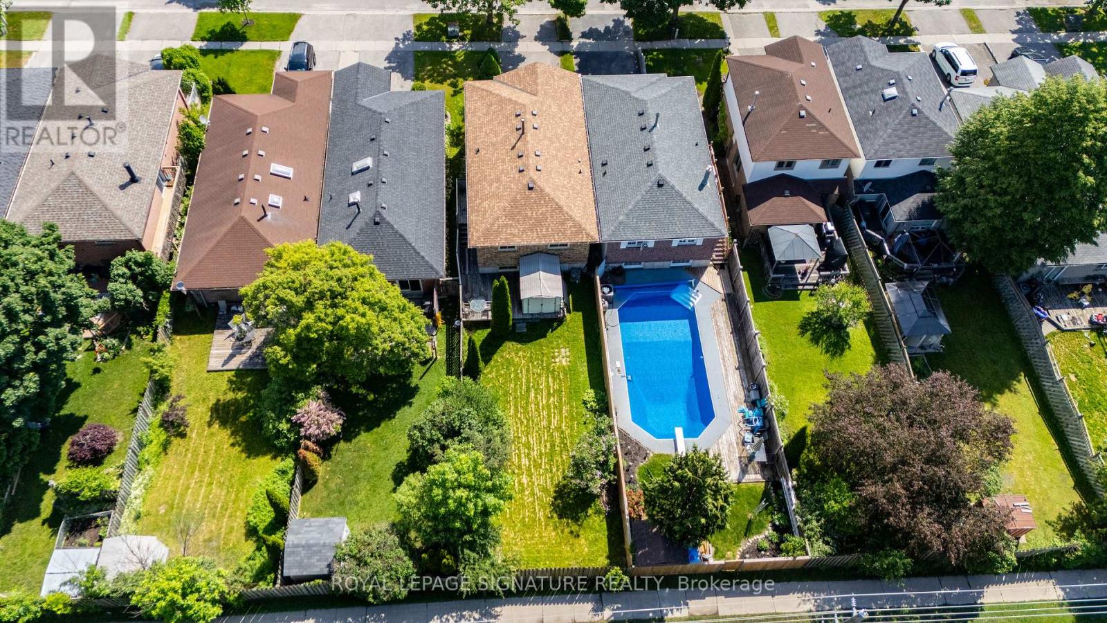 20 MCFEETERS CRESCENT - 45