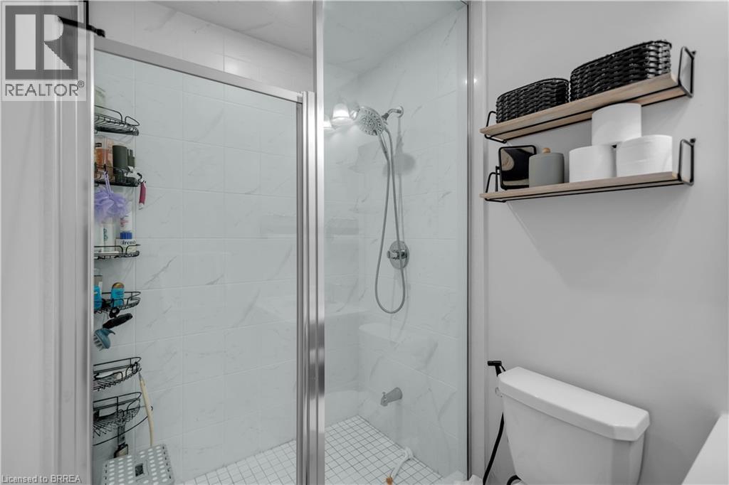 #1118 585 COLBORNE Street - 30
