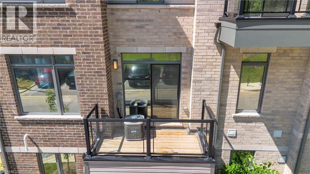 #1118 585 COLBORNE Street - 40
