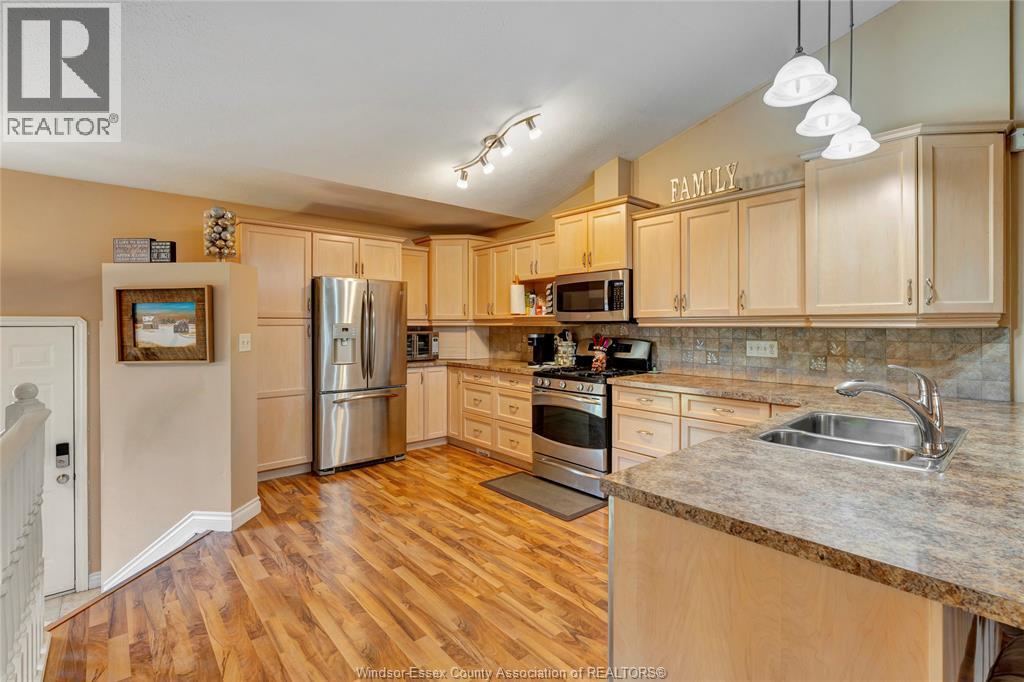 58 QUEEN'S HILL - 2