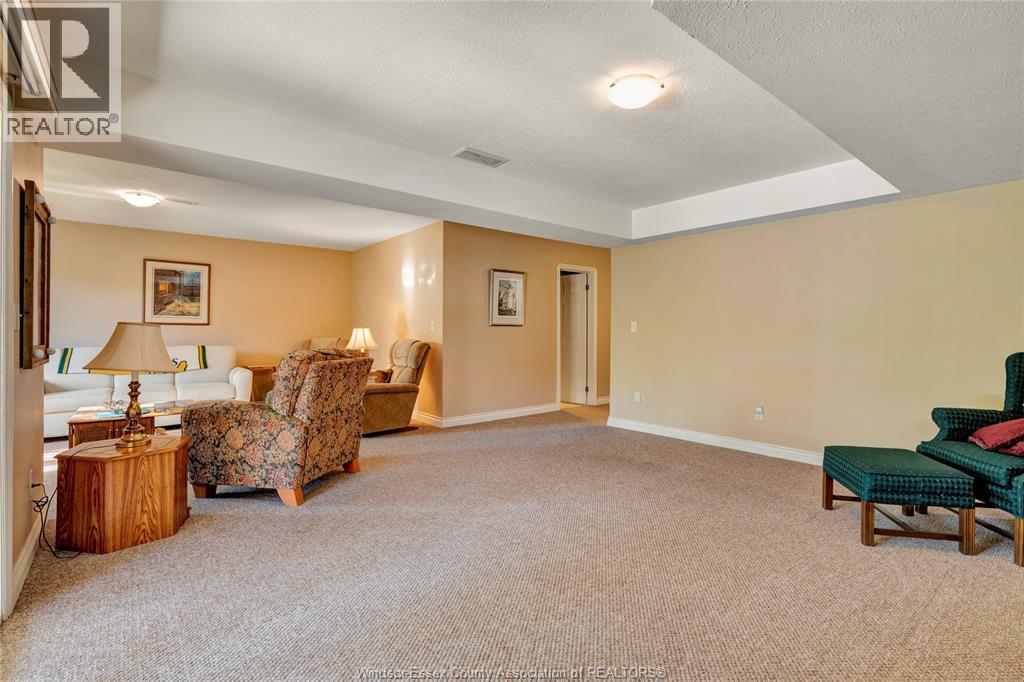 58 QUEEN'S HILL - 22