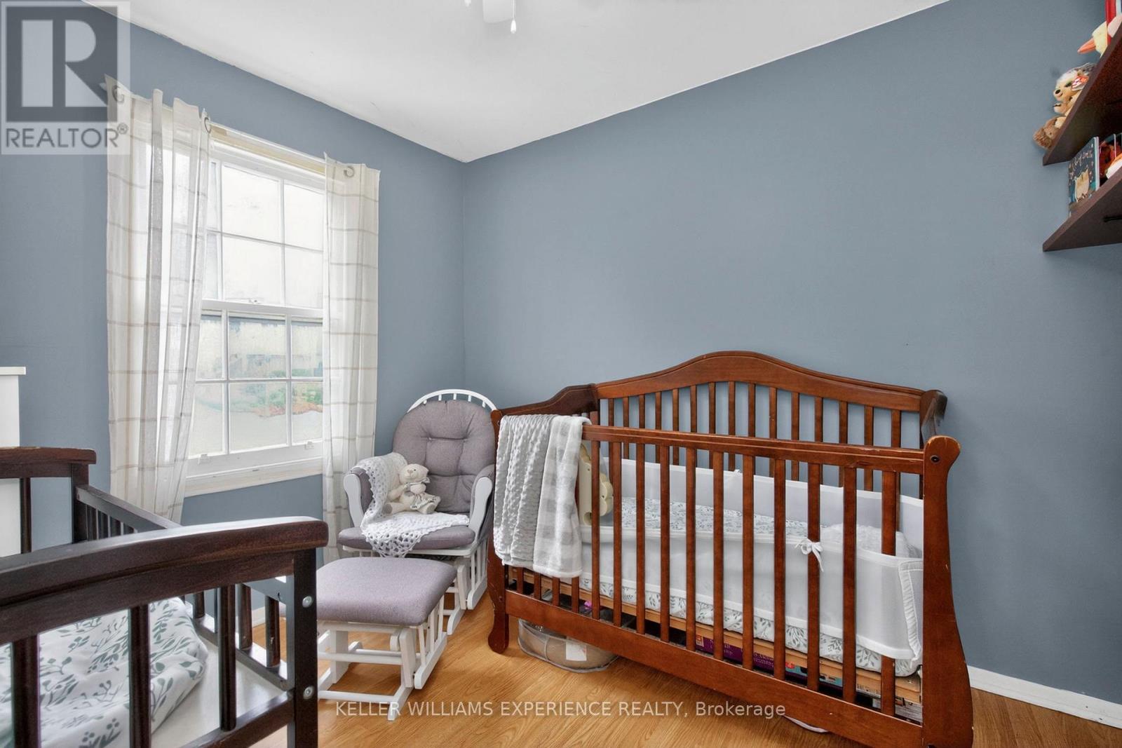 10 ARGYLE AVENUE - 12