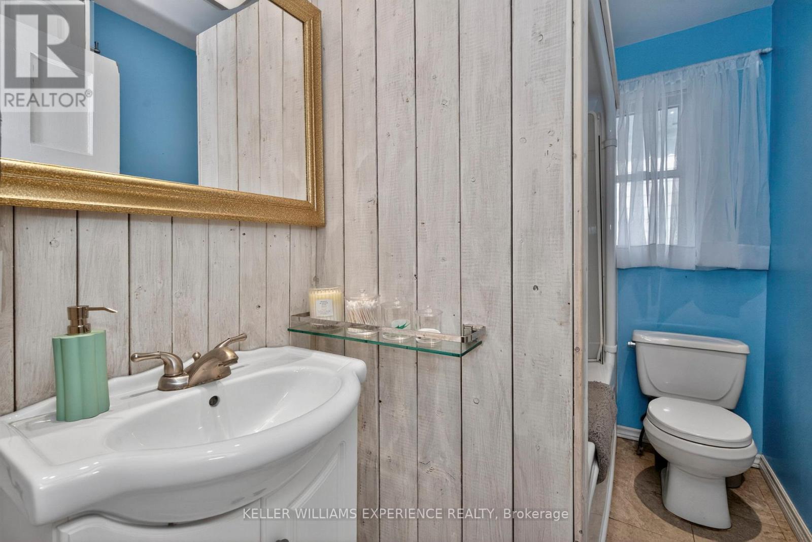 10 ARGYLE AVENUE - 14