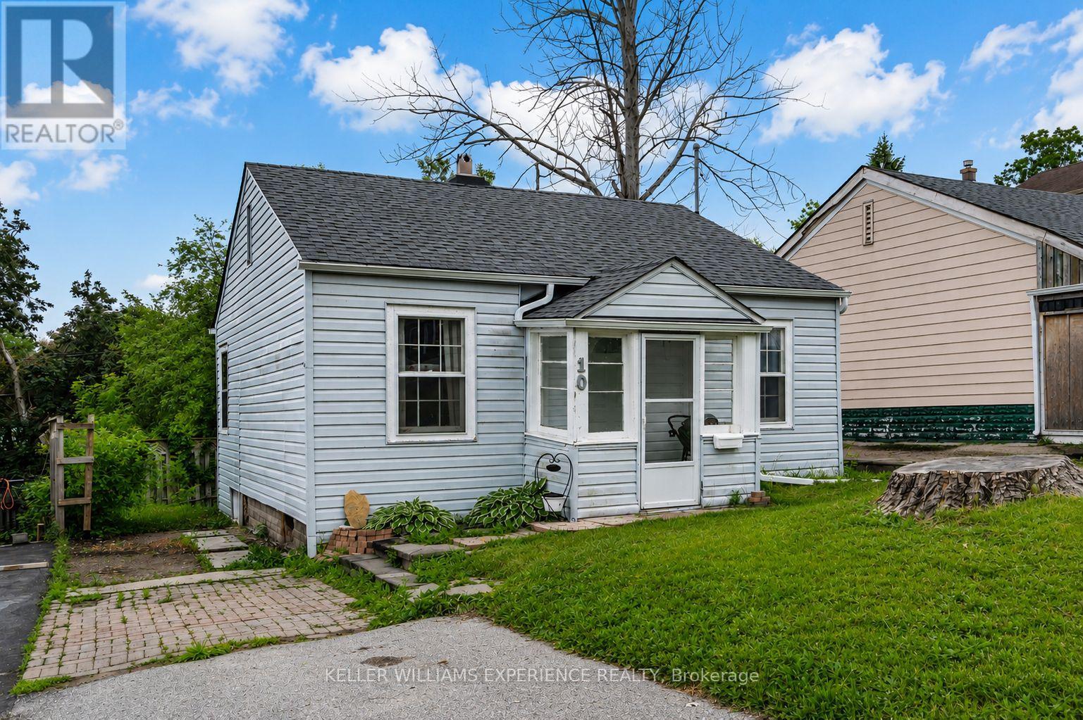 10 ARGYLE AVENUE - 2