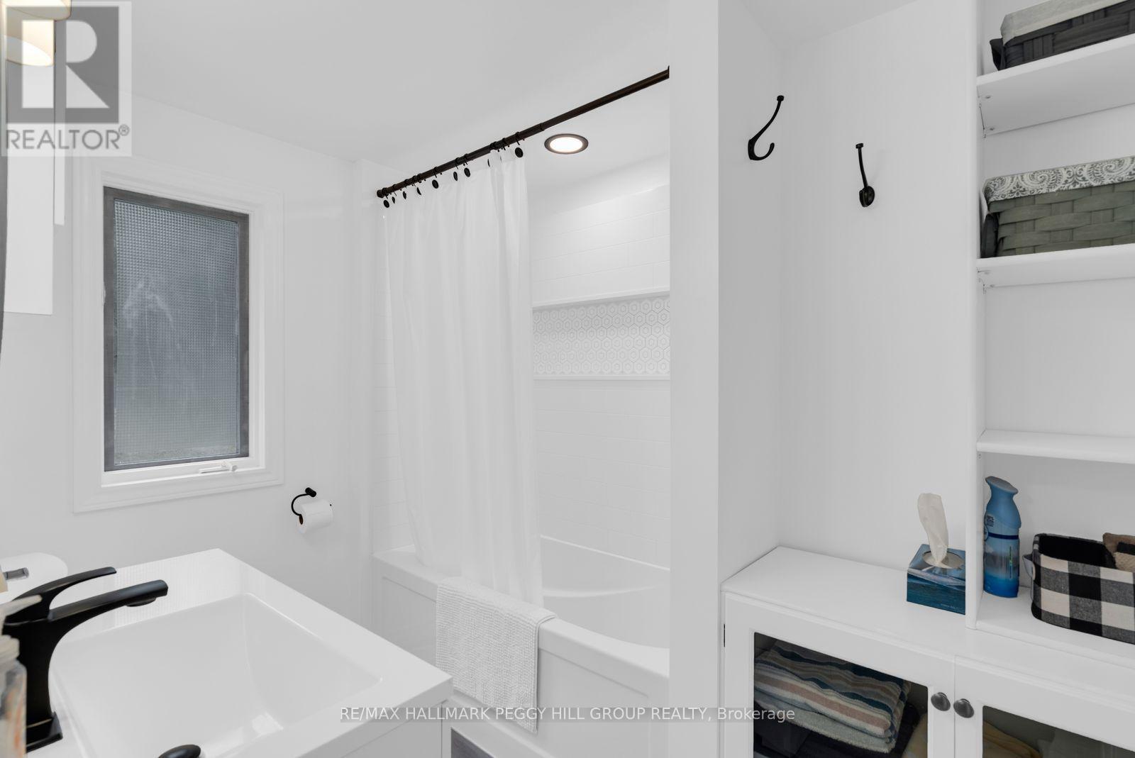 3 EARLDOM BOULEVARD - 7