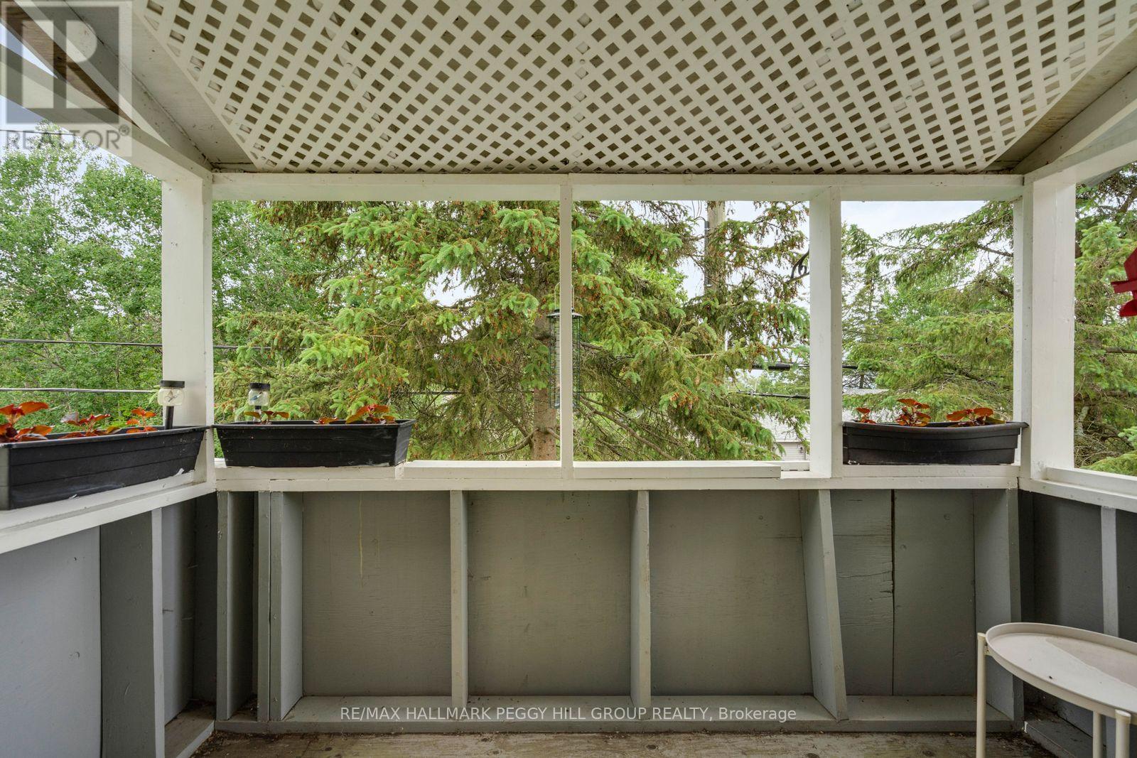 3 EARLDOM BOULEVARD - 9