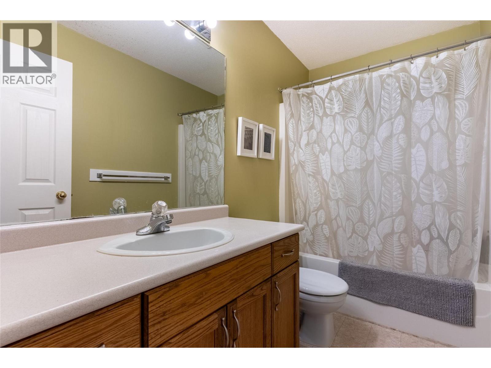 1951 Lodgepole Drive Unit# 33, Kamloops