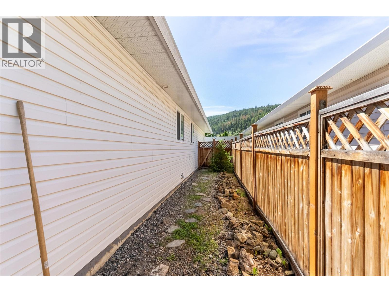 1951 Lodgepole Drive Unit# 33, Kamloops