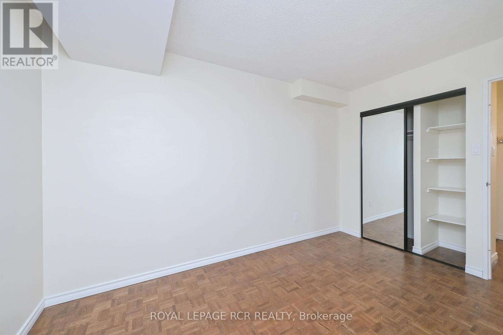 #812 8 FEAD STREET - 24