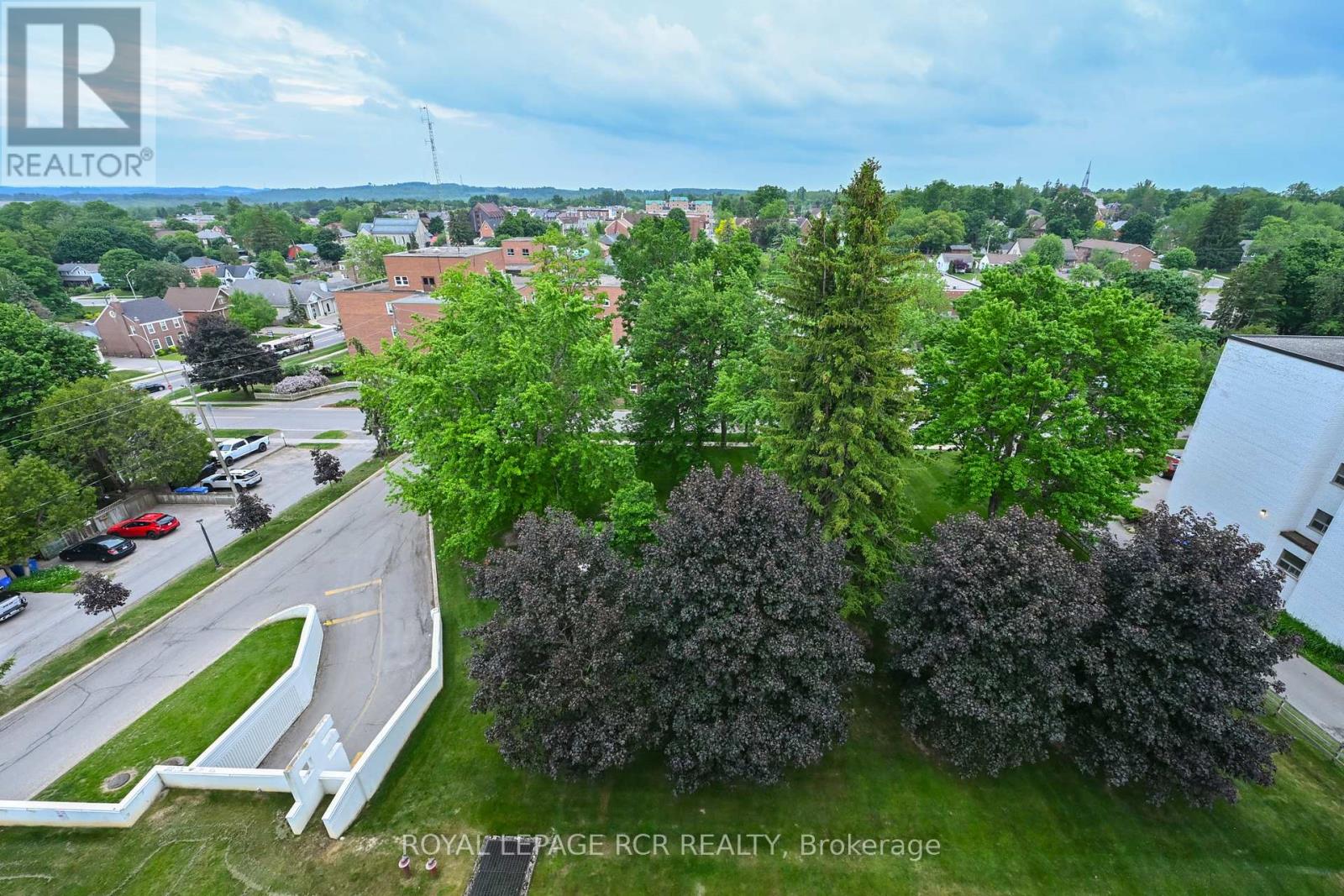 #812 8 FEAD STREET - 26