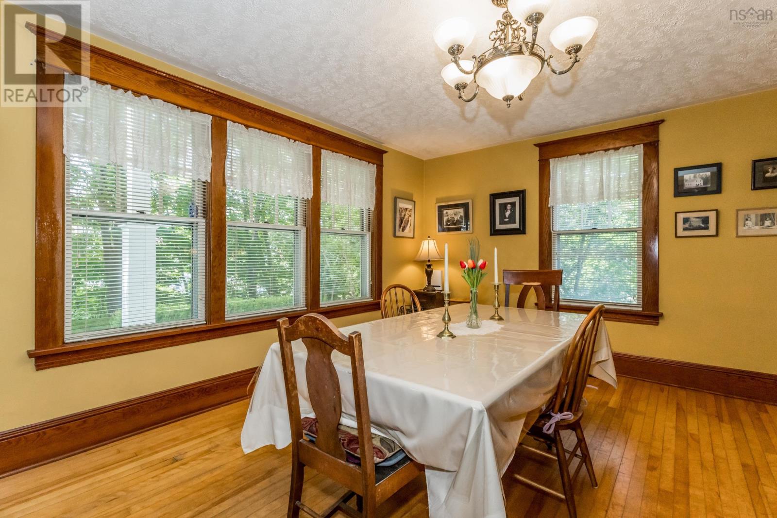 7 Bonavista Avenue - 12