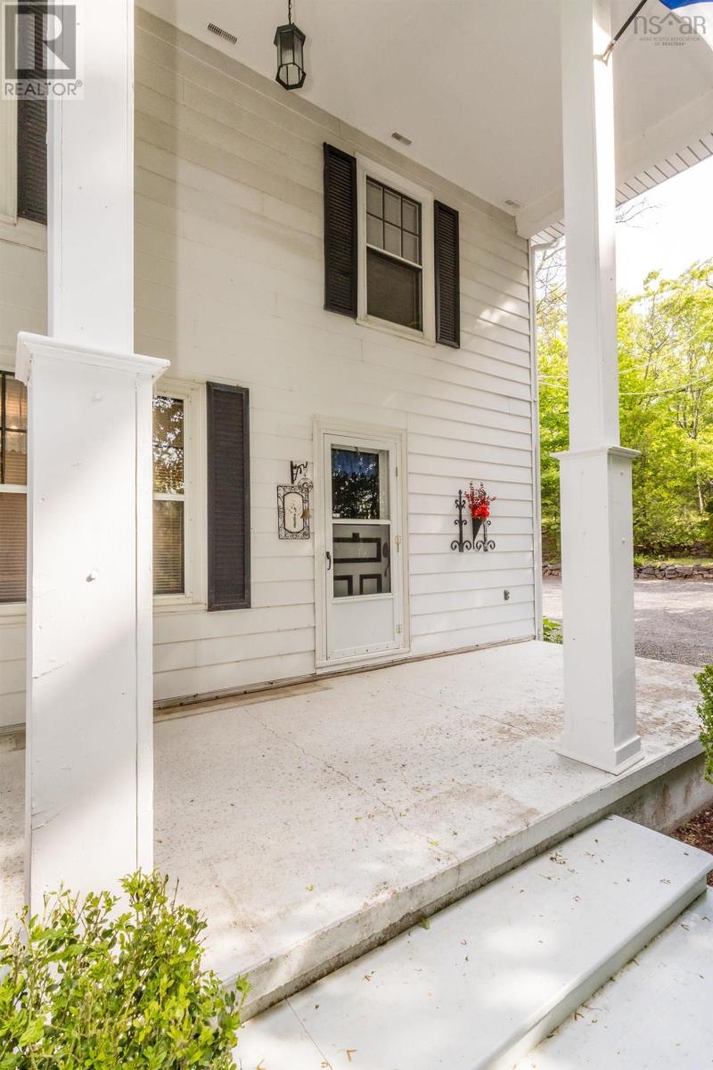7 Bonavista Avenue - 4