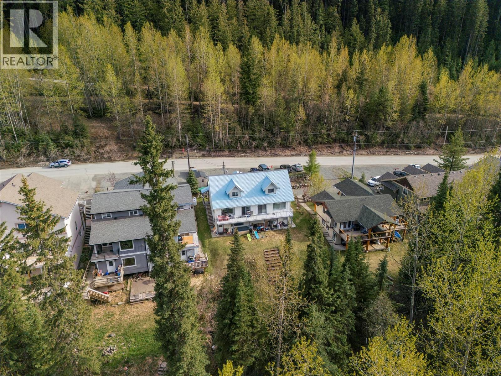 1394 Burfield Drive - 40