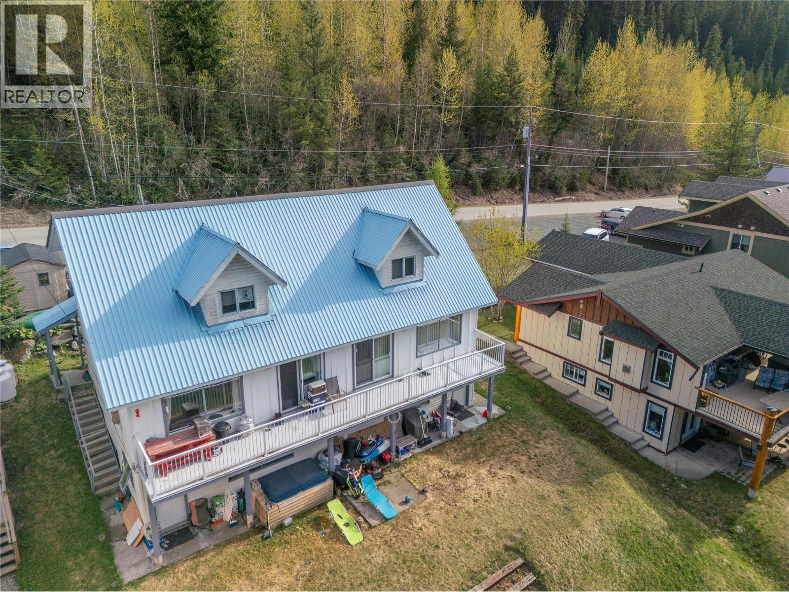 1394 Burfield Drive - 44