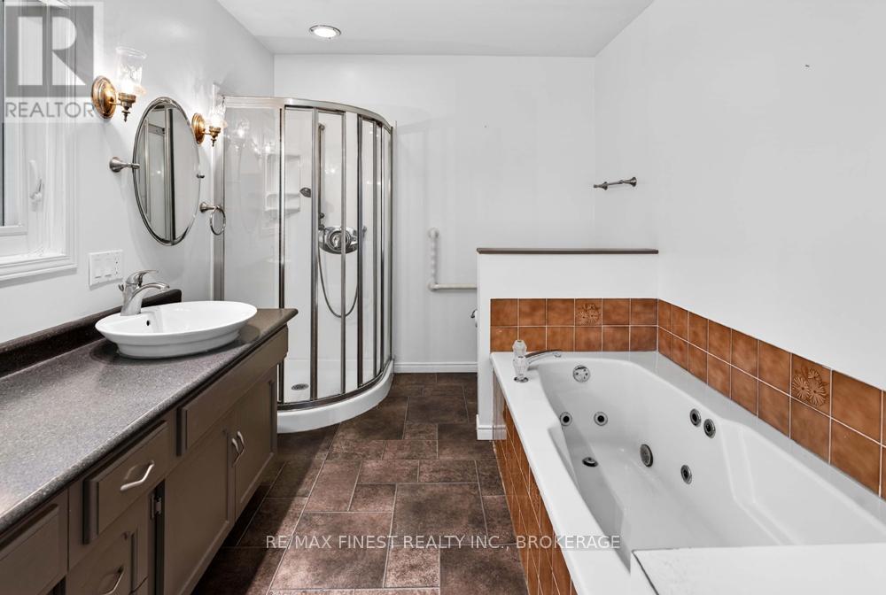 1034 SALLY LANE - Image 27