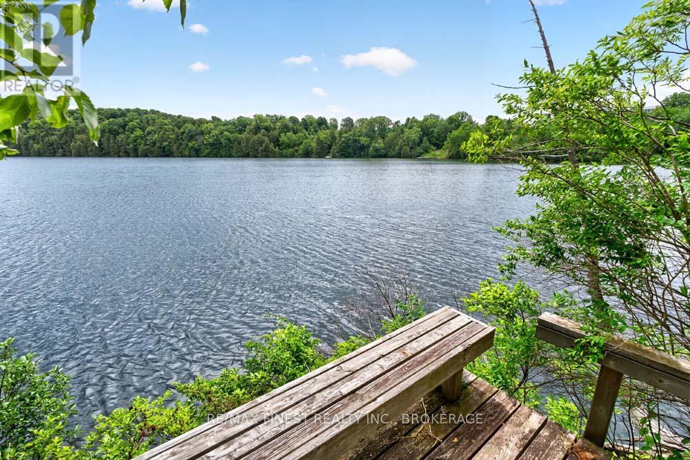 1034 SALLY LANE - Image 45