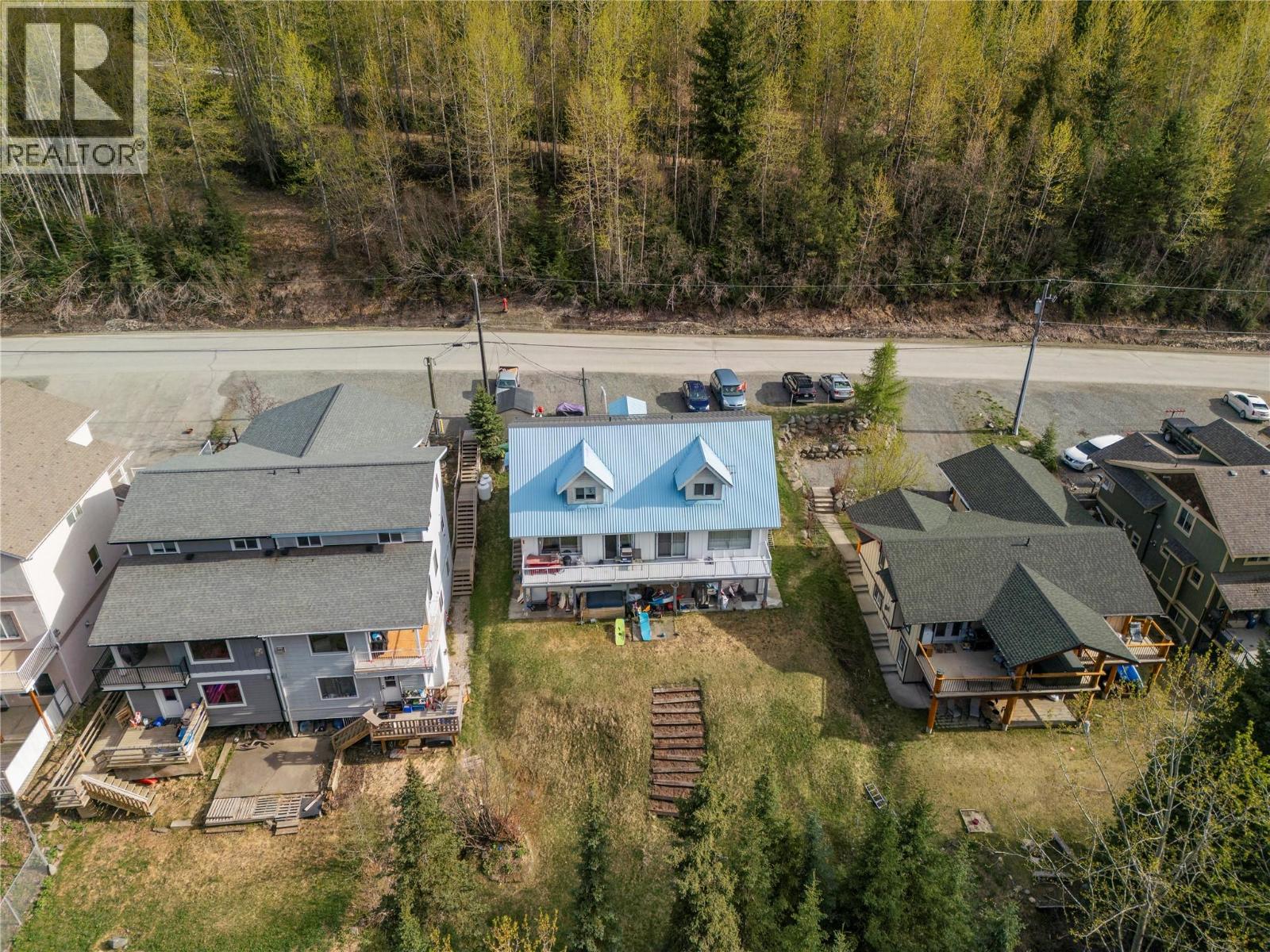 1394 Burfield Drive - 28