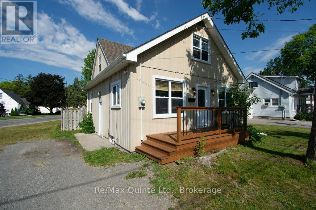 42 PONTON STREET - 2