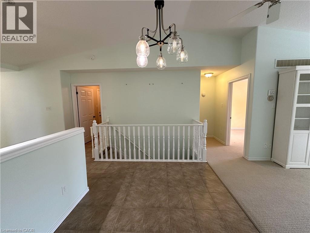 #38 510 QUEENSWAY Street W - 26
