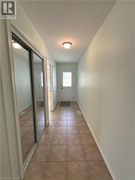 #38 510 QUEENSWAY Street W - 8