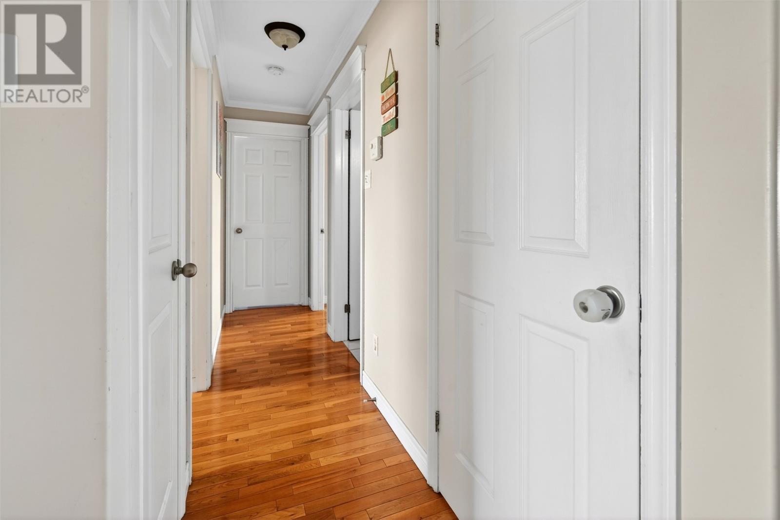 62 Hopedale Crescent thumbnail 37