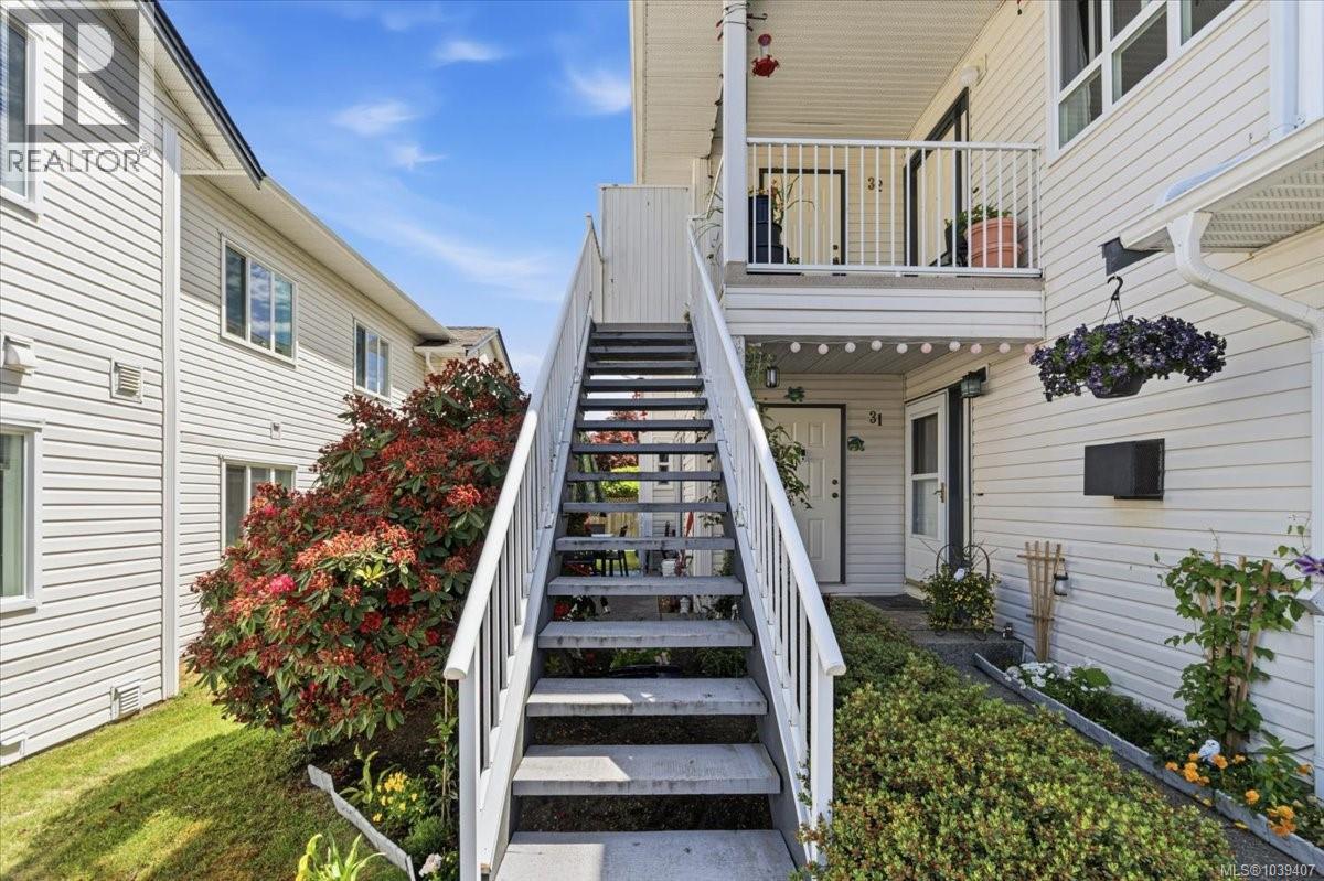 #32 6245 Blueback Rd - 18