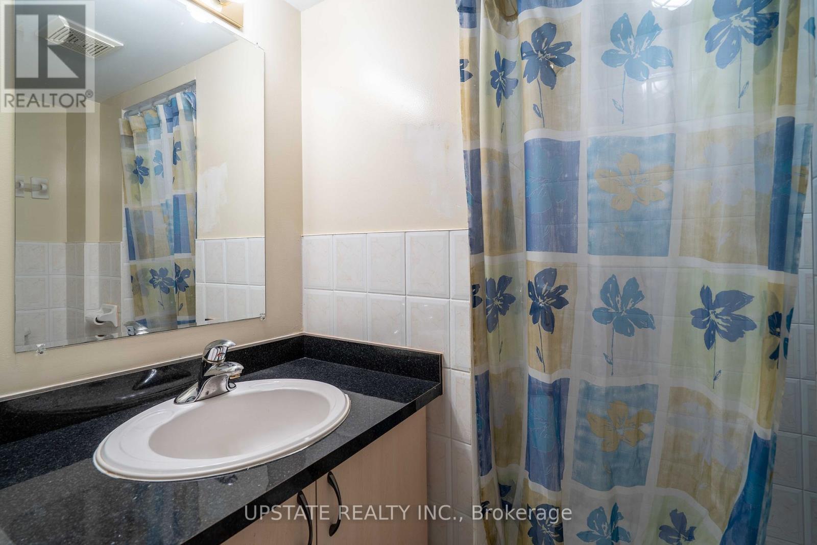29 BLAKETON COURT - 35