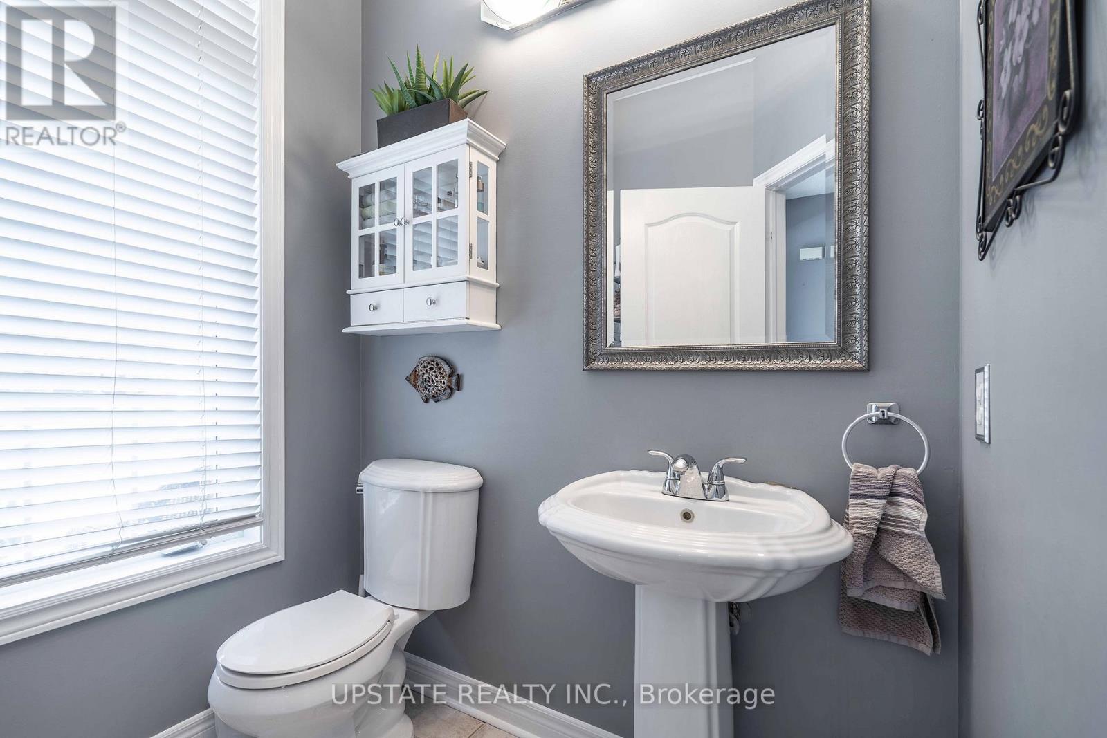 29 BLAKETON COURT - 4