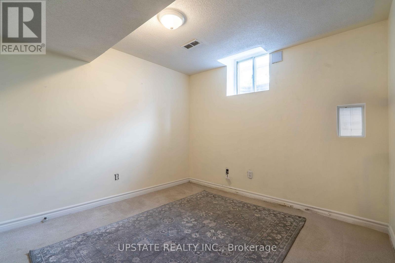 29 BLAKETON COURT - 41