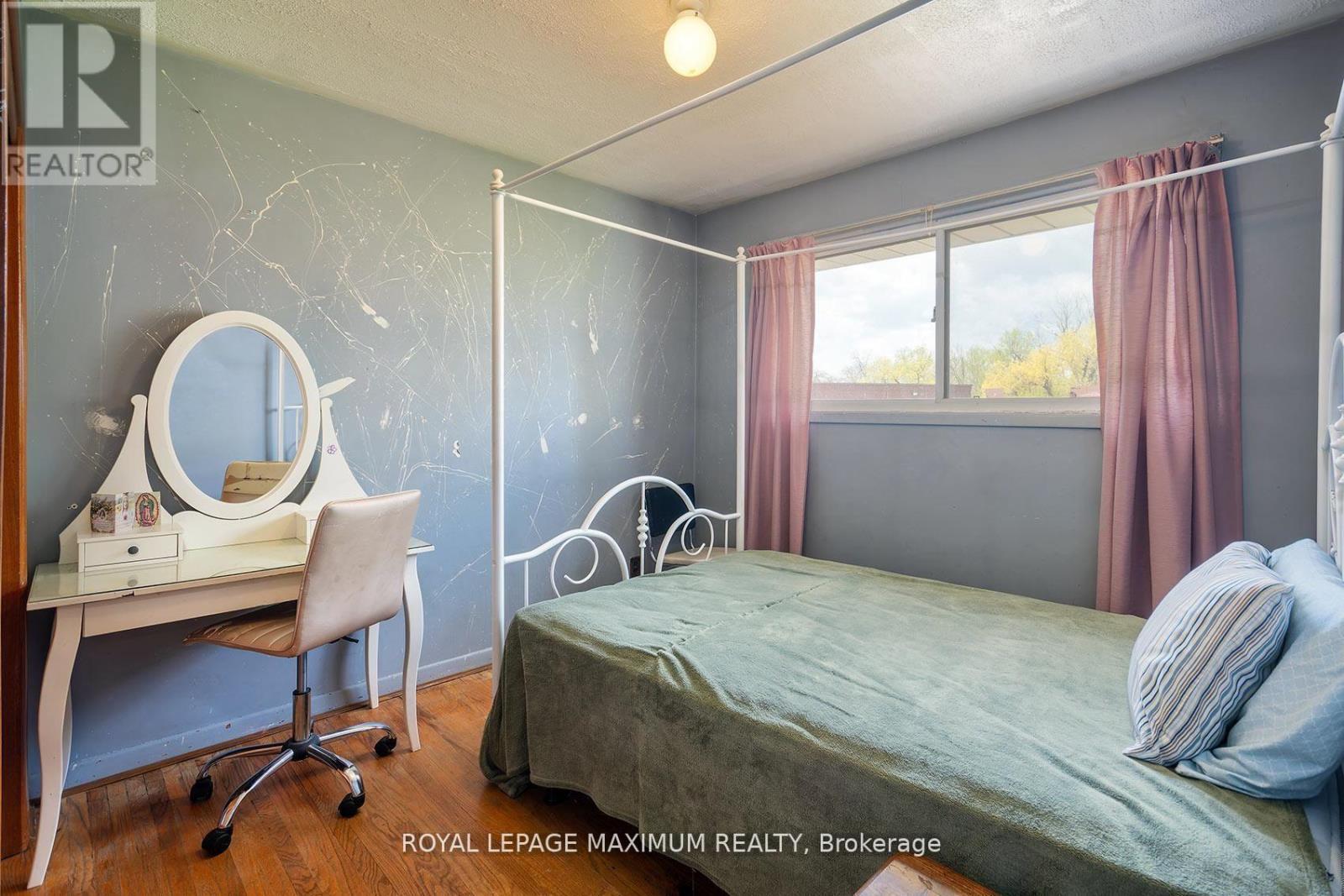 565 PINEGROVE ROAD - 15