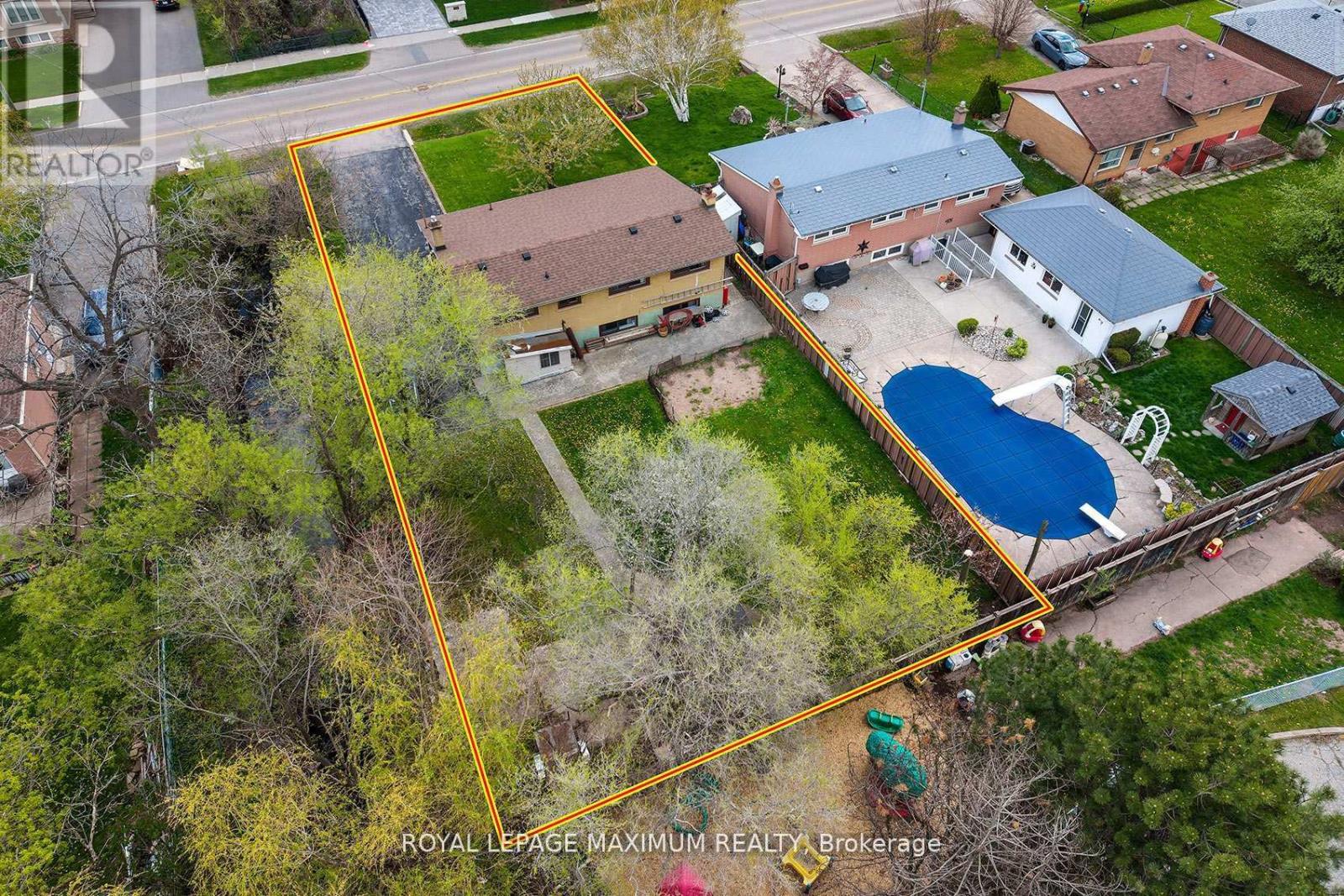 565 PINEGROVE ROAD - 23