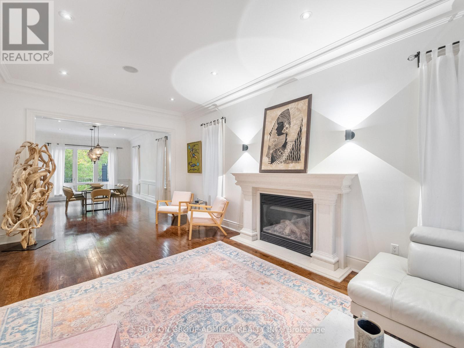 35 WENTWORTH AVENUE - 19